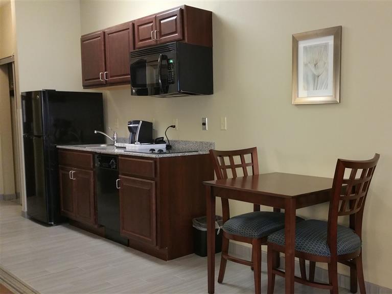 Best Western Plus Boardman Inn & Suites Poland Esterno foto